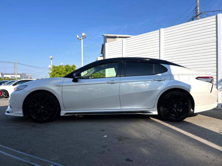 2020 Toyota Camry DAA-AXVH70 (UW-6a1e48ab76072)[18]