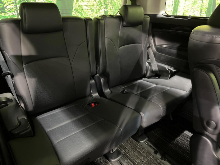 2020 Toyota Alphard Hybrid 6AA-AYH30W (UW-6a1e48ad56f76)[20]