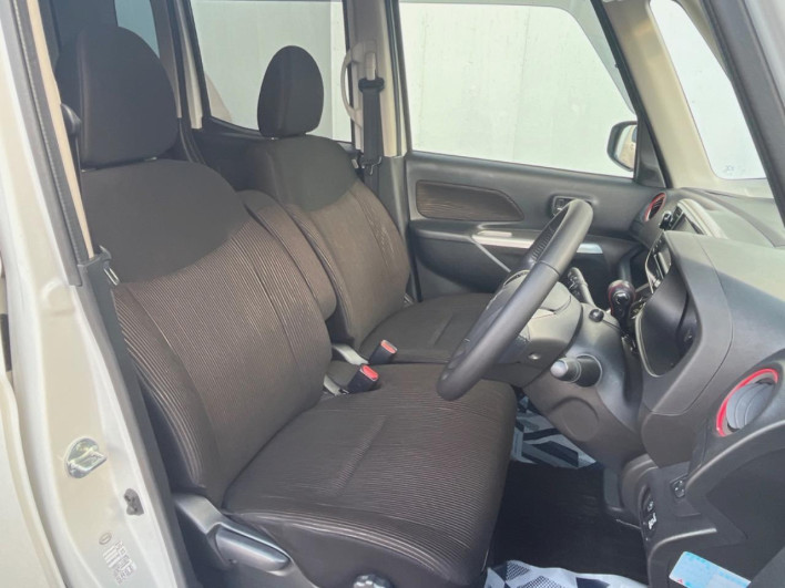 2015 Mitsubishi eK Space Custom DBA-B11A (UW-6a1e48b2a85c5)[18]