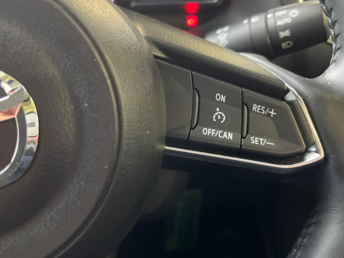 2016 Mazda Axela Sports LDA-BMLFS (UW-6a1e48cb948d6)[14]