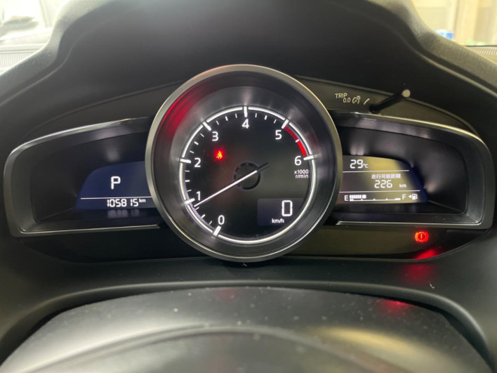 2016 Mazda Axela Sports LDA-BMLFS (UW-6a1e48cb948d6)[7]