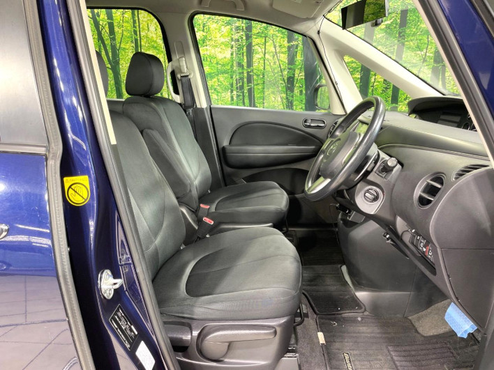 2013 Mazda Biante DBA-CCFFW (UW-6a1e48d016cf6)[24]