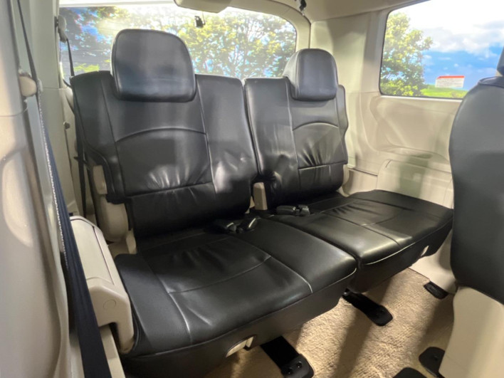 2013 Mitsubishi Delica D:5 LDA-CV1W (UW-6a1e48d05fefe)[27]