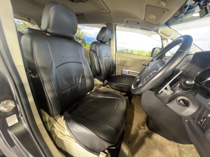 2013 Mitsubishi Delica D:5 LDA-CV1W (UW-6a1e48d05fefe)[23]