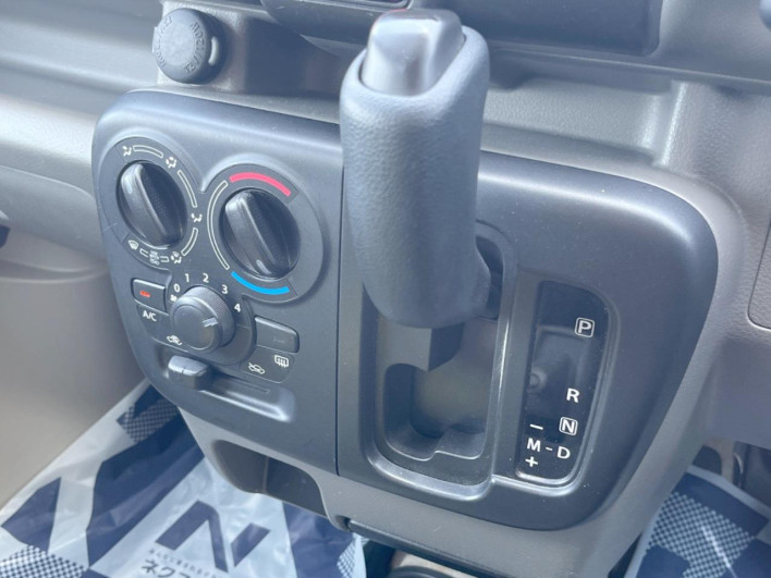 2018 Suzuki Every Wayout HBD-DA17V (UW-6a1e48d6bc028)[24]