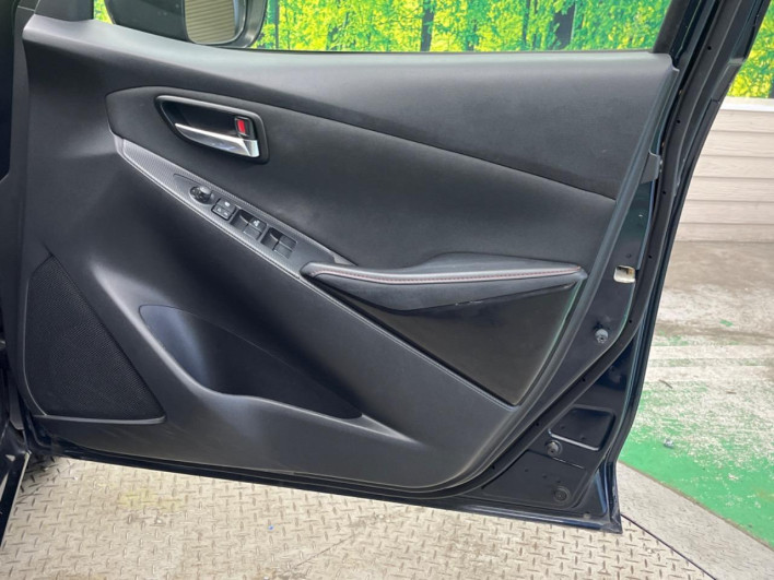 2016 Mazda Demio LDA-DJ5FS (UW-6a1e48da91108)[15]