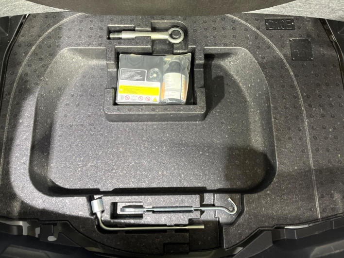 2019 Mazda CX-3 6BA-DKEFW (UW-6a1e48dc99dcc)[14]