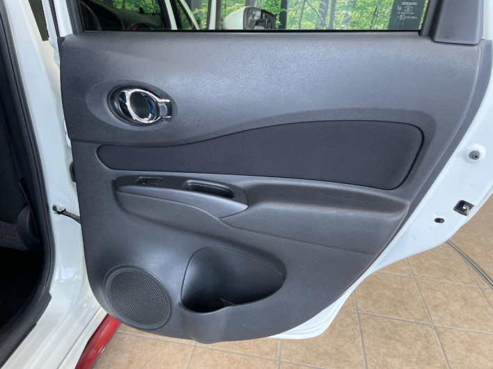 2019 Nissan Note DBA-E12 (UW-6a1e48e1f0c34)[12]