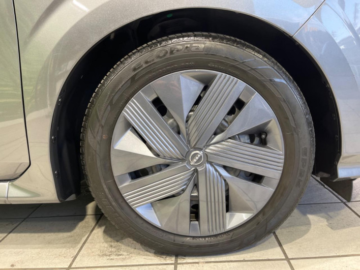 2021 Nissan Note 6AA-E13 (UW-6a1e48e22cc1f)[22]