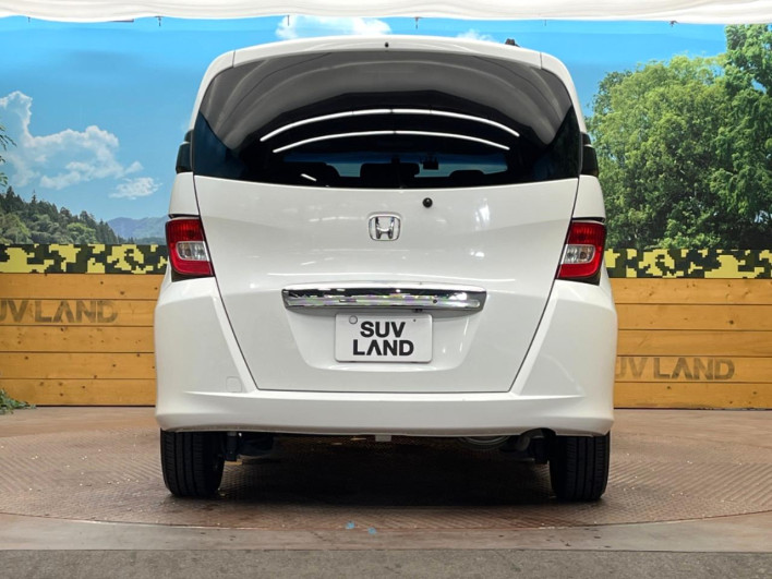 2013 Honda Freed Spike DBA-GB3 (UW-6a1e48eb36dce)[17]