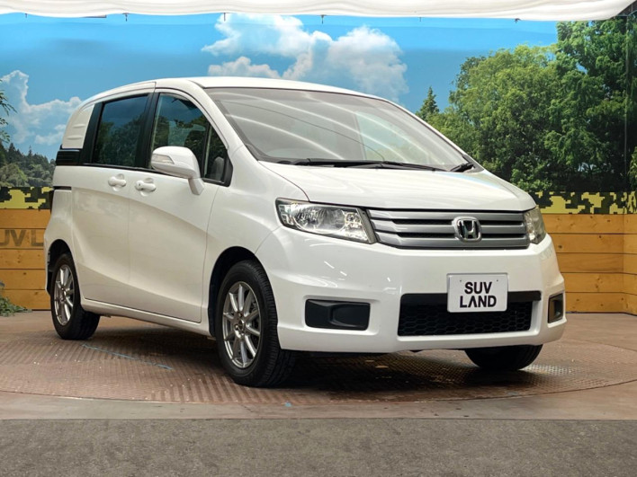 2013 Honda Freed Spike DBA-GB3 (UW-6a1e48eb36dce)[14]
