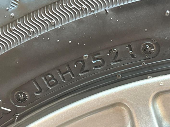 2013 Honda Freed Spike DBA-GB3 (UW-6a1e48eb36dce)[5]