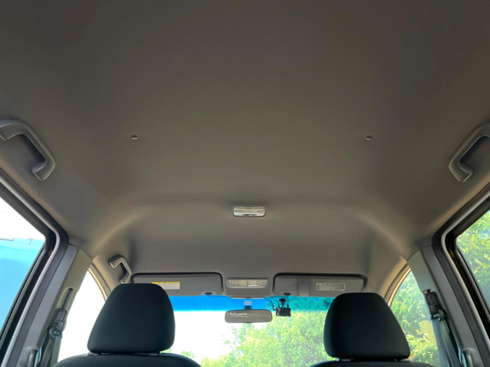 2013 Honda Freed Spike DBA-GB3 (UW-6a1e48eb36dce)[26]