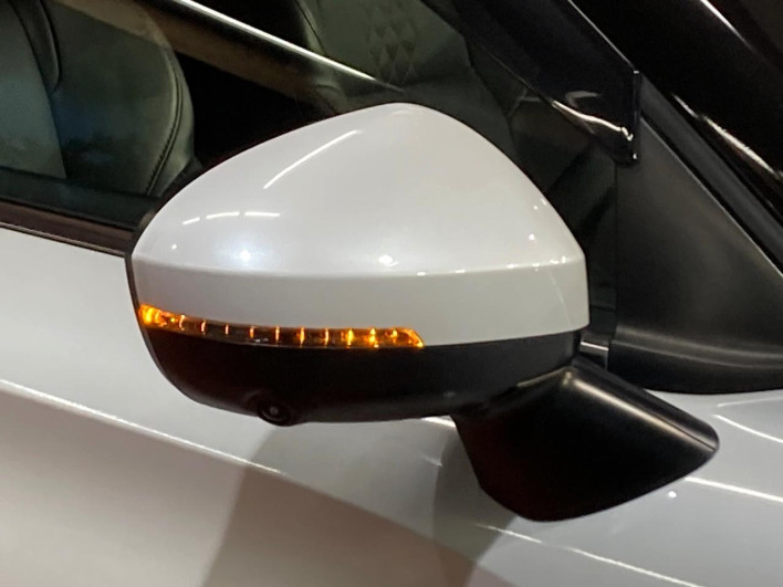 2022 Mitsubishi OUTLANDER PHEV 5LA-GN0W (UW-6a1e48fcca721)[7]