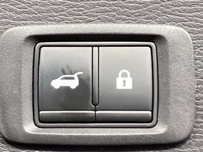 2022 Mitsubishi OUTLANDER PHEV 5LA-GN0W (UW-6a1e48fccaf09)[29]