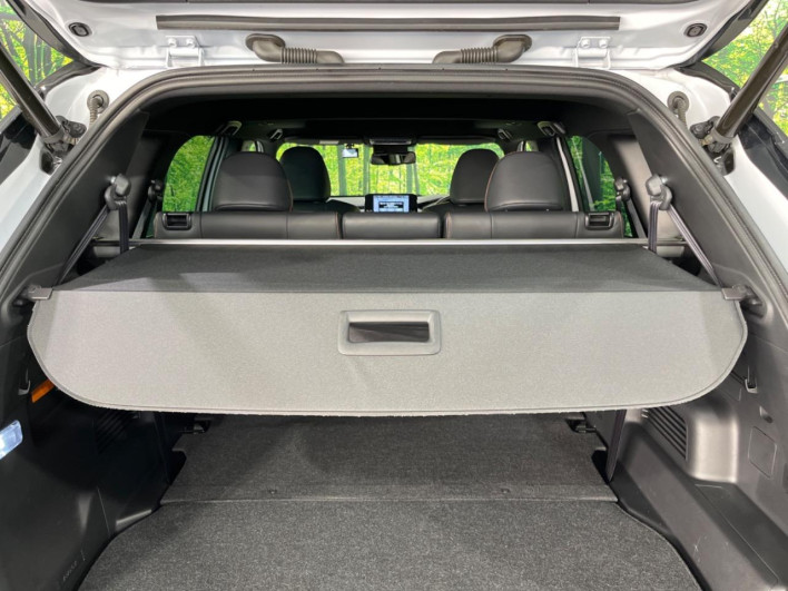 2022 Mitsubishi OUTLANDER PHEV 5LA-GN0W (UW-6a1e48fcdf163)[22]