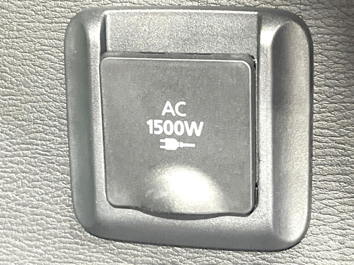 2022 Mitsubishi OUTLANDER PHEV 5LA-GN0W (UW-6a1e48fce6b18)[25]