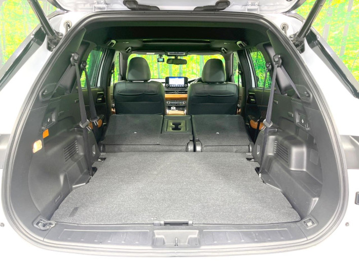 2022 Mitsubishi OUTLANDER PHEV 5LA-GN0W (UW-6a1e48fce6b18)[22]
