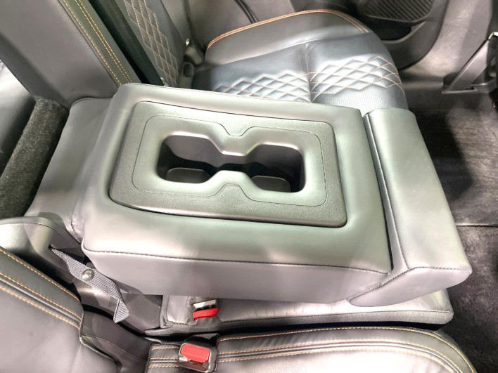 2022 Mitsubishi OUTLANDER PHEV 5LA-GN0W (UW-6a1e48fce6b18)[28]