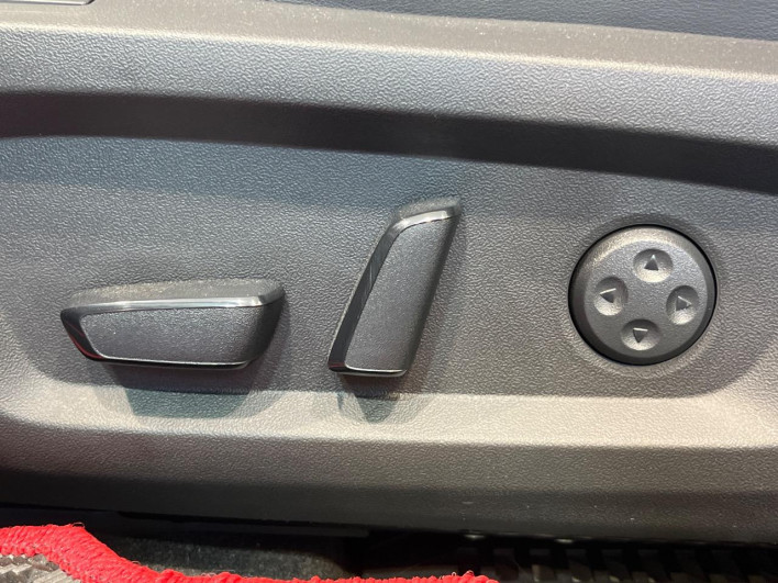 2022 Mitsubishi OUTLANDER PHEV 5LA-GN0W (UW-6a1e48ff008cd)[11]