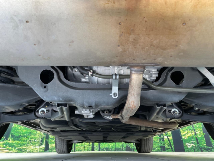 2022 Mitsubishi OUTLANDER PHEV 5LA-GN0W (UW-6a1e48ff156ad)[15]