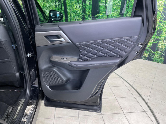 2022 Mitsubishi OUTLANDER PHEV 5LA-GN0W (UW-6a1e48ff156ad)[23]