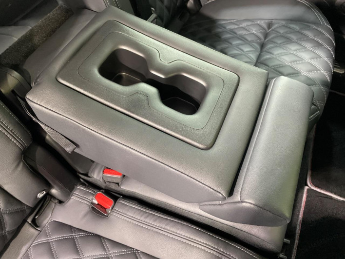 2022 Mitsubishi OUTLANDER PHEV 5LA-GN0W (UW-6a1e48ff156ad)[29]