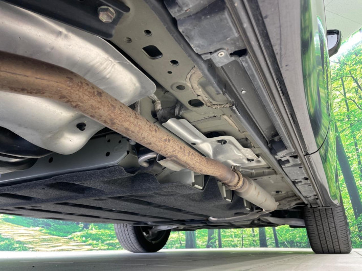 2022 Mitsubishi OUTLANDER PHEV 5LA-GN0W (UW-6a1e48ff156ad)[24]
