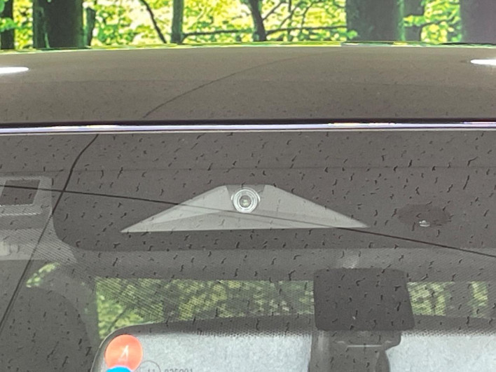 2022 Mitsubishi OUTLANDER PHEV 5LA-GN0W (UW-6a1e48ff156ad)[8]