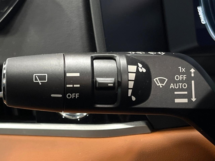 2023 Mitsubishi OUTLANDER PHEV 5LA-GN0W (UW-6a1e48ff564cf)[18]