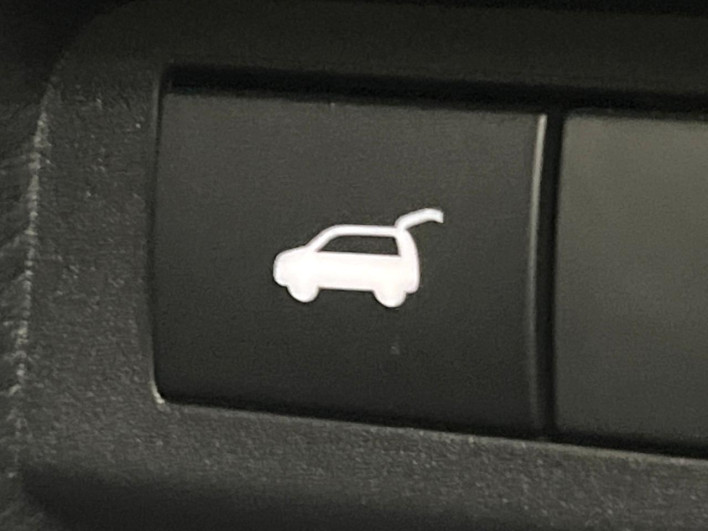 2023 Mitsubishi OUTLANDER PHEV 5LA-GN0W (UW-6a1e48ff564cf)[22]