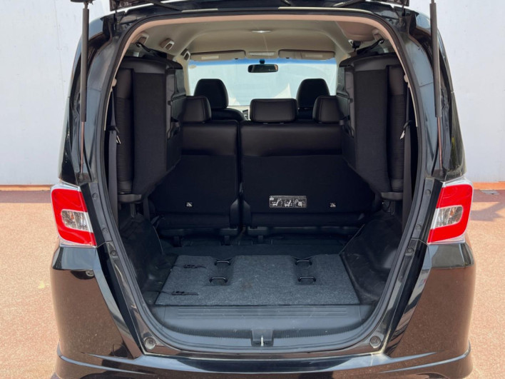 2015 Honda Freed hybrid DAA-GP3 (UW-6a1e4901a043b)[24]