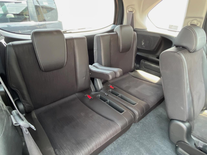 2015 Honda Freed hybrid DAA-GP3 (UW-6a1e4901a043b)[18]