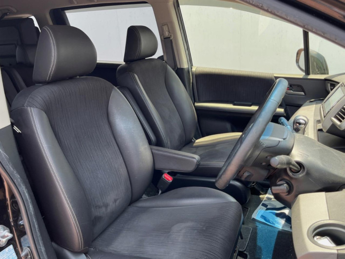 2015 Honda Freed hybrid DAA-GP3 (UW-6a1e4901a043b)[16]