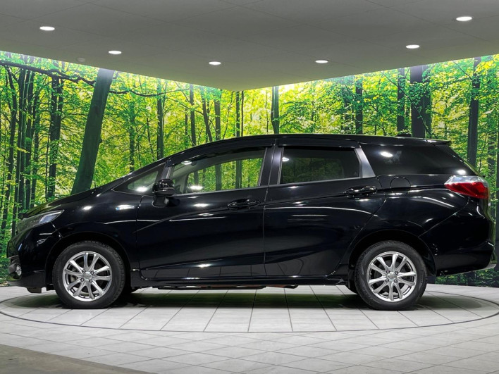 2018 Honda SHUTTLE DAA-GP8 (UW-6a1e49046a637)[12]