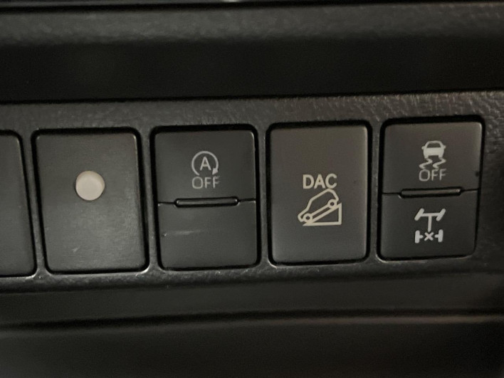 2023 Toyota Hilux 3DF-GUN125 (UW-6a1e490c21889)[18]