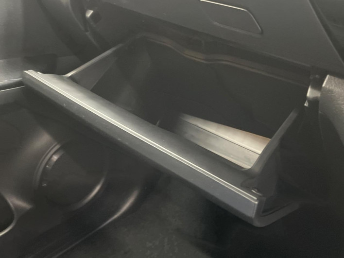 2023 Toyota Hilux 3DF-GUN125 (UW-6a1e490c21889)[19]