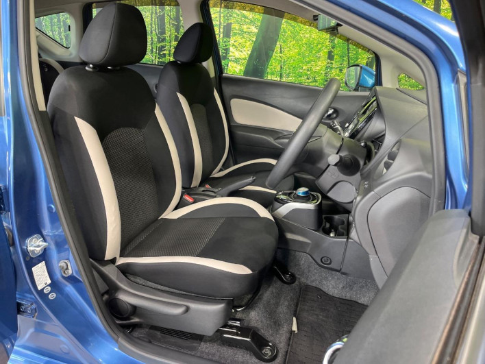 2017 Nissan Note DAA-HE12 (UW-6a1e4914a718b)[16]