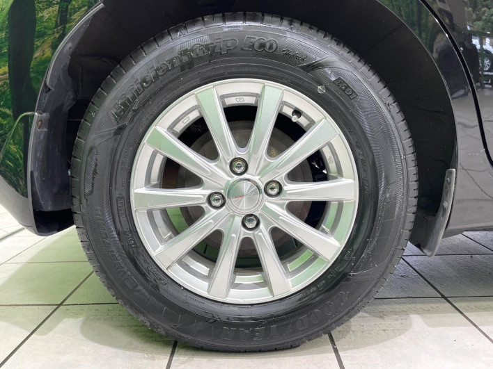 2017 Nissan Note DAA-HE12 (UW-6a1e491512ecc)[28]