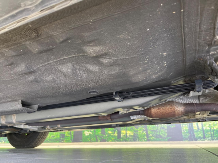 2018 Nissan Note DAA-HE12 (UW-6a1e491687534)[11]