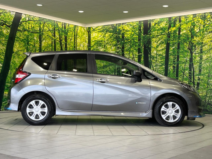 2018 Nissan Note DAA-HE12 (UW-6a1e491687534)[6]