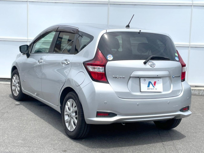 2019 Nissan Note DAA-HE12 (UW-6a1e49180b855)[14]