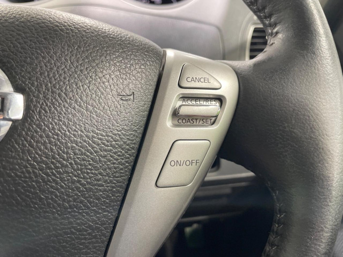2013 Nissan Serena DAA-HFC26 (UW-6a1e491eedea2)[25]
