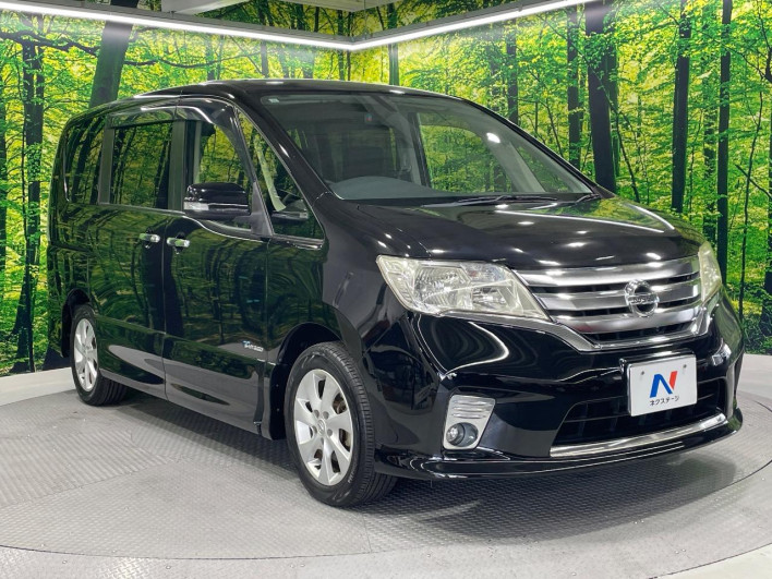 2013 Nissan Serena DAA-HFC26 (UW-6a1e491eedea2)[13]
