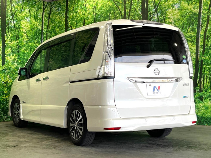 2015 Nissan Serena DAA-HFC26 (UW-6a1e491ff1cb3)[25]