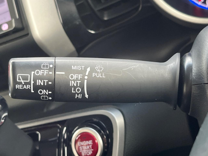 2013 Honda N-BOX CUSTOM DBA-JF1 (UW-6a1e4933597fa)[14]