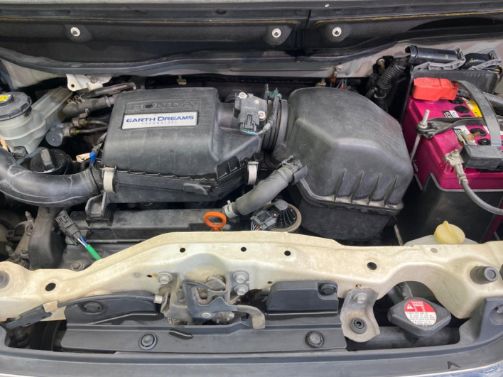 2014 Honda N-BOX CUSTOM DBA-JF1 (UW-6a1e49350b2ce)[4]