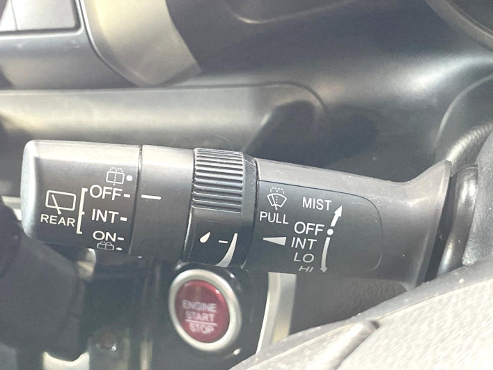 2016 Honda N-BOX DBA-JF1 (UW-6a1e493587fff)[17]