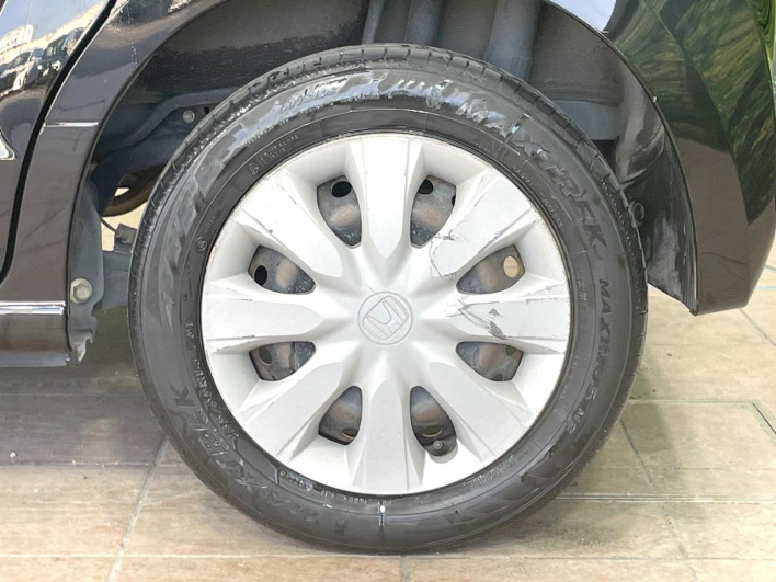 2016 Honda N-BOX DBA-JF1 (UW-6a1e493587fff)[4]