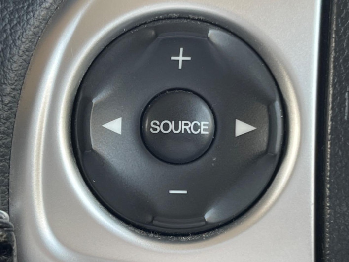 2016 Honda N-BOX CUSTOM DBA-JF1 (UW-6a1e4935ba326)[27]